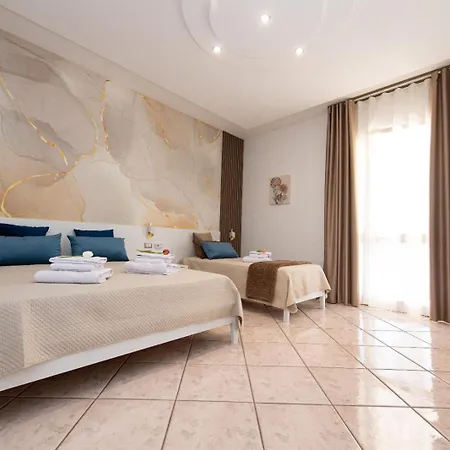 Bed & Breakfast From Flori
