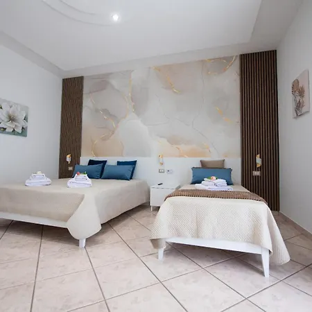 From Flori 3* Terrasini