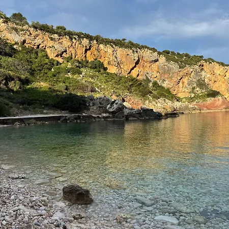 From Flori Bed and breakfast Terrasini