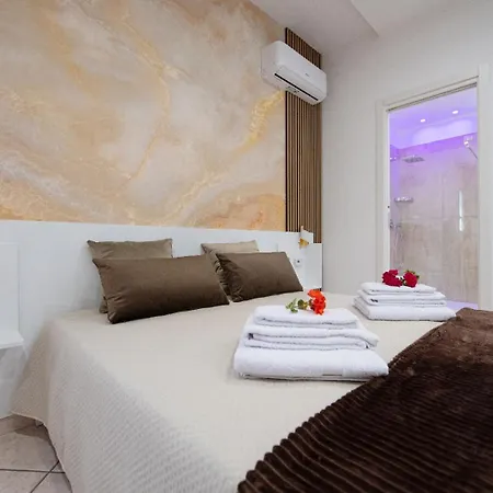 Bed and breakfast From Flori *