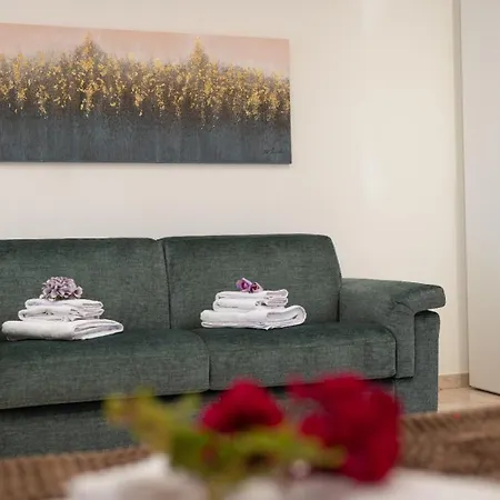 From Flori Bed & Breakfast Terrasini