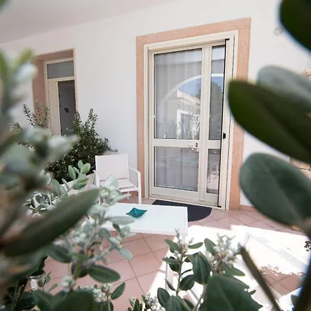 Bed and breakfast From Flori Terrasini