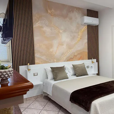 Bed and breakfast From Flori *